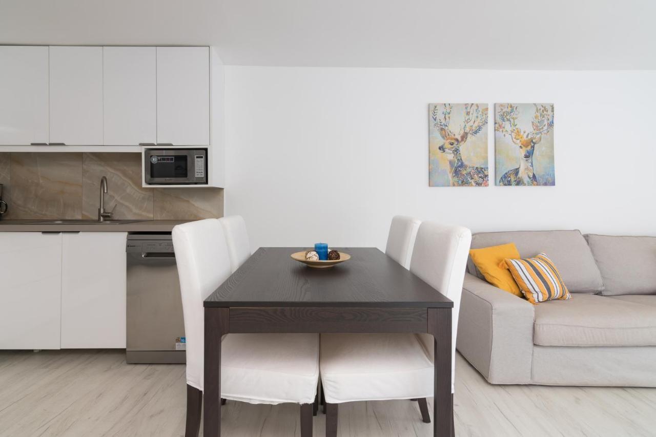 Apartment For 3 Ppl In Varkiza Exterior foto
